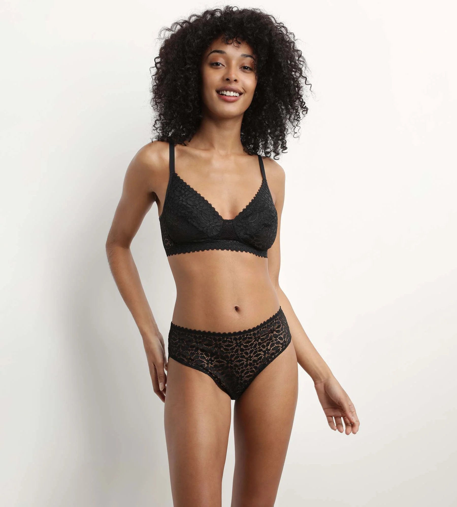 Reggiseno Floreale a Triangolo Senza Ferretto Nero Daily Dentelle - immagine 2